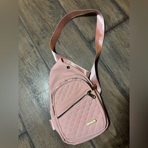Light pink crossbody purse
